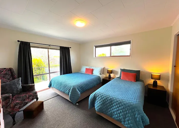 Parkview Homes "opposite Of Famous Kuirau Park"