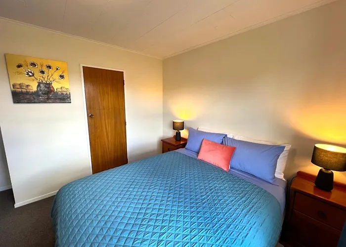 Parkview Homes "opposite Of Famous Kuirau Park"