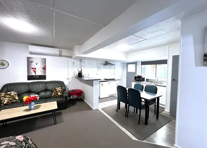 Parkview Homes "opposite Of Famous Kuirau Park" *