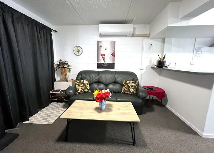 Parkview Homes "opposite Of Famous Kuirau Park" Rotorua